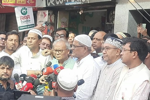 খালেদা জিয়ার রোগমুক্তির জন্য জাতির কাছে দোয়া প্রার্থনা মির্জা ফখরুলের খালেদা জিয়ার রোগমুক্তির জন্য জাতির কাছে দোয়া প্রার্থনা