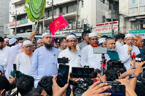 প্রধান উপদেষ্টার কাছে পাঁচ দফা দাবিতে ৮ দলের স্মারকলিপি