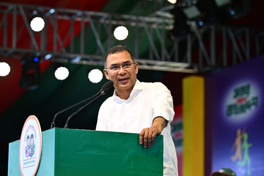 খেলাধুলার পাশাপাশি লেখাপড়াতেও এগিয়ে যেতে হবে: প্রধানমন্ত্রী