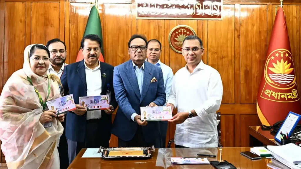 ফিফা বিশ্বকাপ উপলক্ষ্যে ১০ টাকার স্মারক ডাকটিকিট উন্মোচন