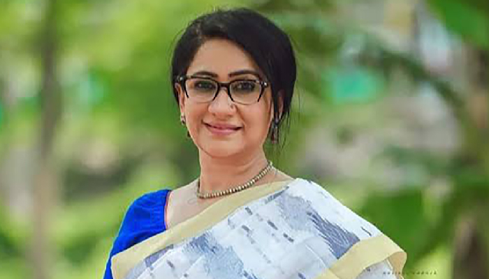 বাড়িওয়ালাদের মানবিক হওয়ার আহ্বান জানালেন মনিরা মিঠু
