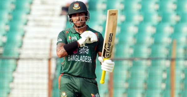 ৫ বছর পর টেস্ট দলে ফিরলেন সৌম্য সরকার