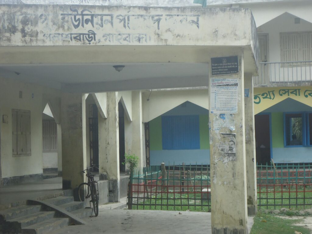 রোহিঙ্গা-বিদেশিদের নামে ৫৫ ভুয়া জন্মসনদ তৈরি, কর্মকর্তার দাবি ‘ফাঁসানো হচ্ছে’